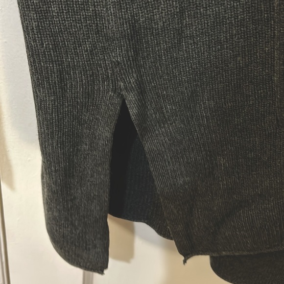 NWT TTahari women’s sleeved long cardigan dark gray size XL - Picture 3 of 6